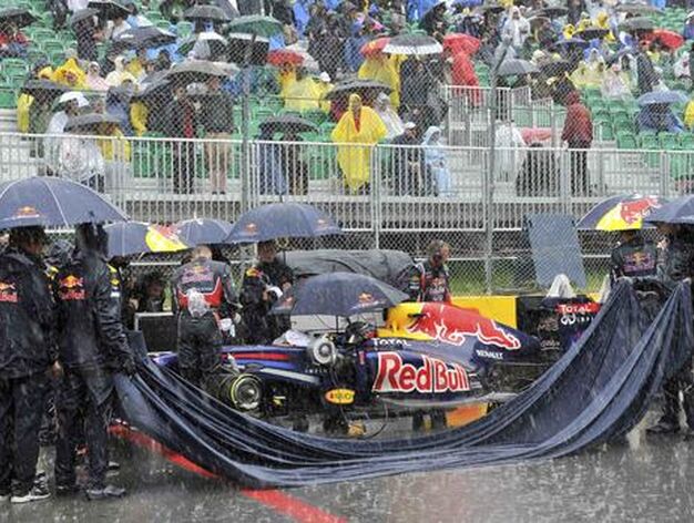 Fuerte lluvia sobre el circuito.

Foto: Reuters