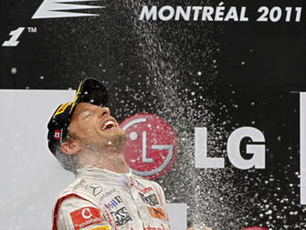Jenson Button celebra la victoria en el Gran Premio de Canad&aacute;.

Foto: AFP Photo