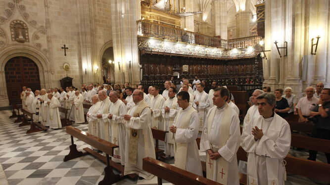 Aspecto que presentaba en la mañaya de ayer la catedral de Almería.