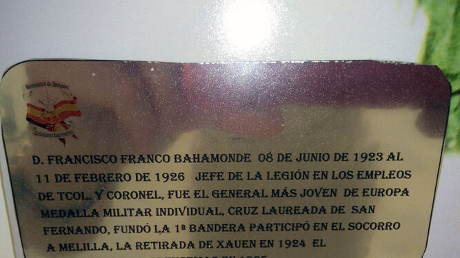 Piden la retirada del retrato de Franco en la exposición sobre la Legión de Diputación