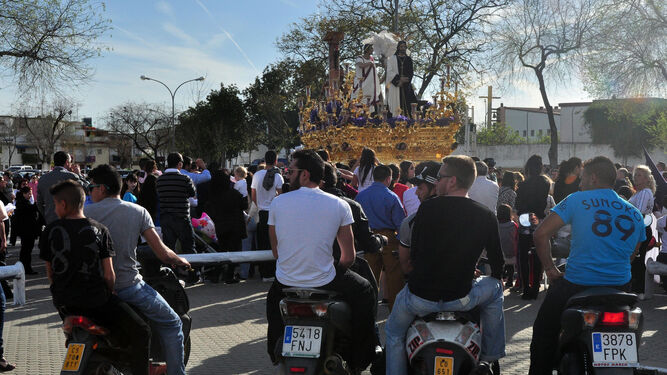 El Señor Cautivo ante Pilato recorriendo las calles de Torreblanca