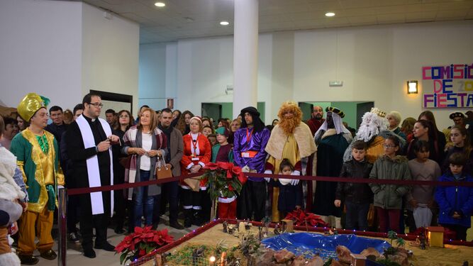 Ayuntamiento y asociaciones locales organizan el programa navideño