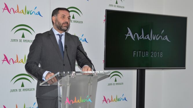 Francisco Javier Fernández, consejero de Turismo y Deporte, ayer en Málaga.