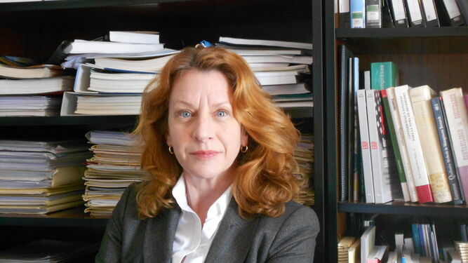 Cynthia Giagnocavo, investigadora de la UAL y codirectora de la Cátedra Coexphal-UAL, coordina 'Nefertiti'.