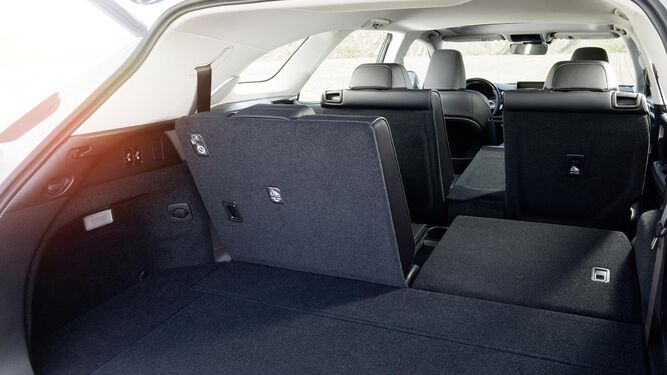 Galer&iacute;a de fotos del nuevo Lexus RX L: el SUV de 7 plazas
