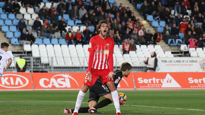 El Osasuna gana al Almería con gol de David Rodríguez