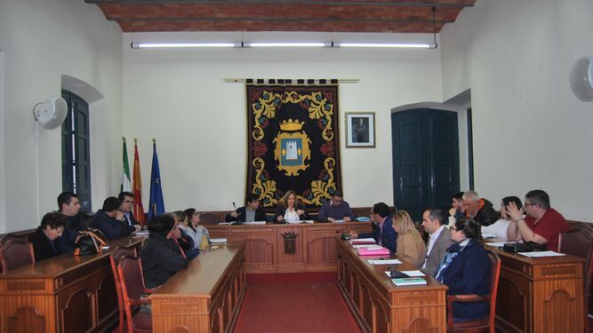 Sesión plenaria en el Ayuntamiento de Níjar.