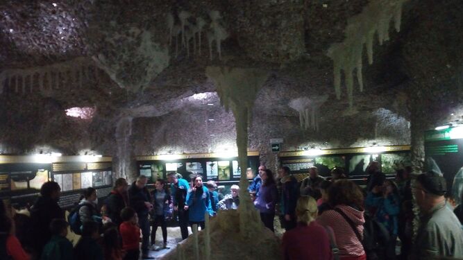 Visita a la Cueva del Yeso.