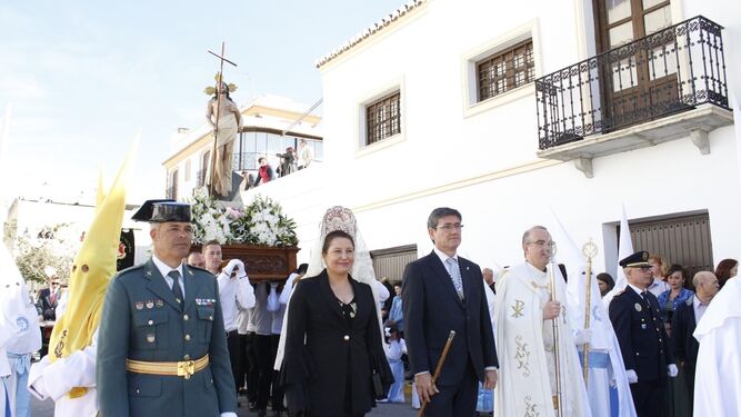 El alcalde felicita a las tres cofradías y destaca el éxito de esta Semana Santa