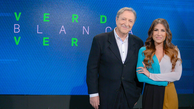Paco Lobatón y Laura Lobo, presentadores de 'Verde, blanca y verde'.