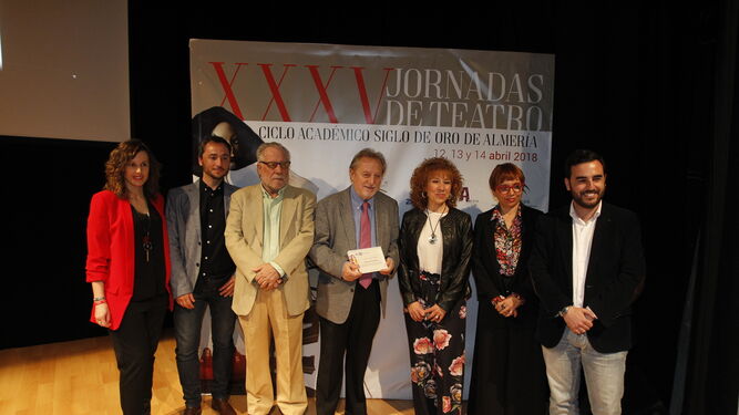 Luciano García y Manuel Galiana con Ricardo Arqueros, María del Mar Mañas, María del Mar Ruiz y Carlos Sánchez.