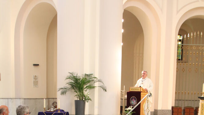 El pasado jueves tuvo lugar la Misa conmemorativa por los 75 años de la bendición del Nazareno y la Amargura.