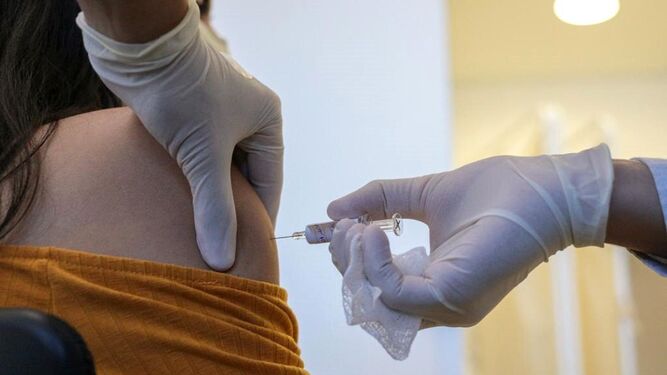 La vacunación en jóvenes está creciendo acorde a lo planificado.