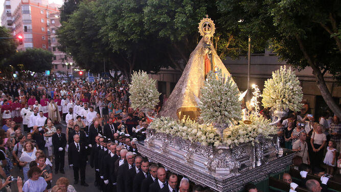 Las procesión de la Virgen del Mar, en imágenes