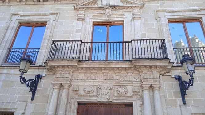 El Palacio de Araníbar acogerá este sábado la presentación de las dos obras.