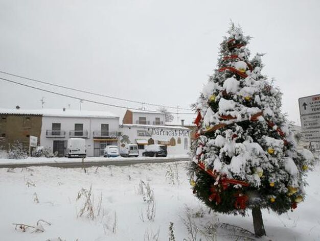 El municipio castellonense de Barracas, nevado.

Foto: Juan Carlos C&aacute;rdenas (Efe)