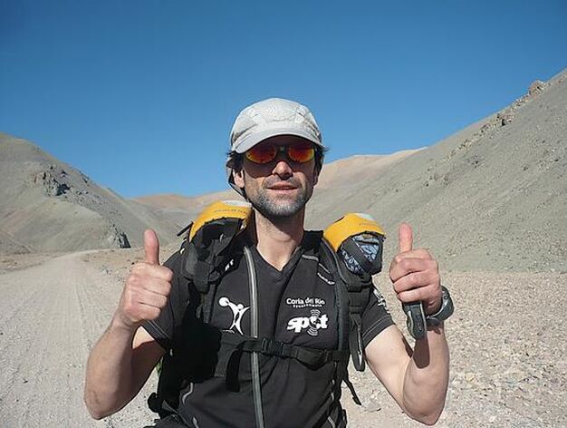 Fern&aacute;ndez-Ag&uuml;era satisfecho por el recorrido.

Foto: Vistas del Atacama, el desierto m??do del mundo