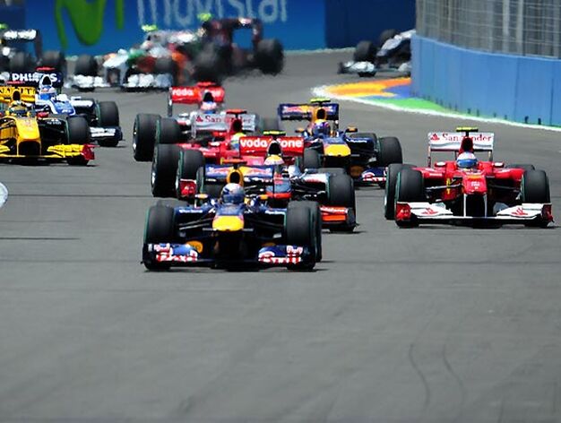 Primeros compases del Gran Premio de Europa.

Foto: Afp Photo / Reuters / Efe