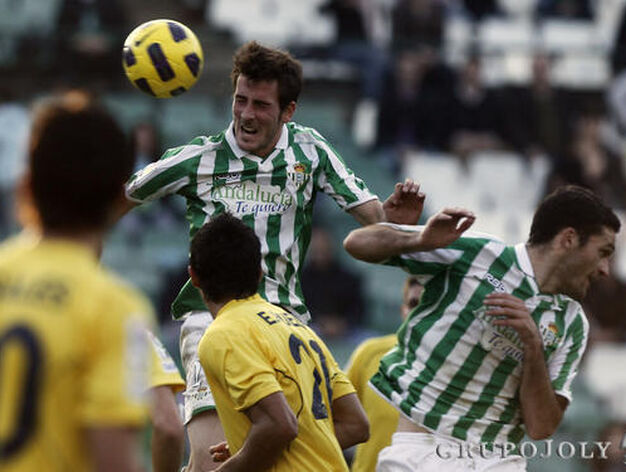 Uno de sus &uacute;ltimos partidos en los que marc&oacute; un gol, ante el Alcorc&oacute;n, en enero de 2011.

Foto: Antonio Pizarro