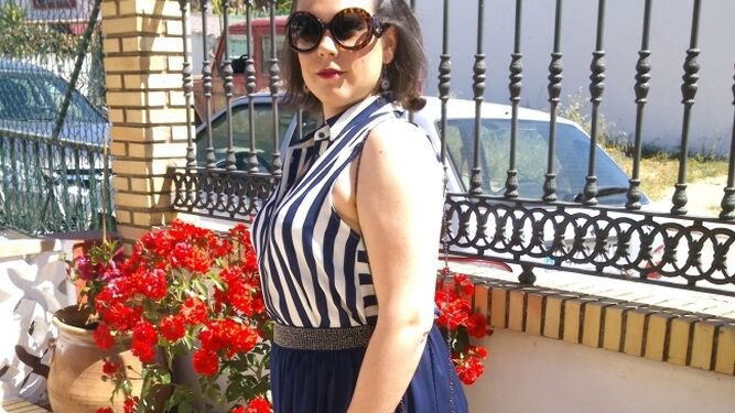 Navy Stripes - Outfit