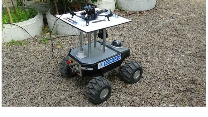 Robot utilizado por los investigadores de la UPM en un invernadero.