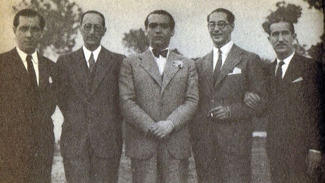 Romero Murube, Jorge Guillén, Federico García Lorca, José Antonio Rubio Sacristán y Pepín Bello, en los años 30.