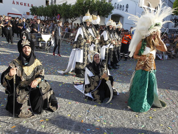 Las im&aacute;genes del gran desfile de la Reconquista de Moros y Cristianos