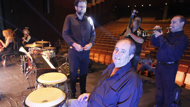 Grandes músicos de Almería participaron en la grabación en el Teatro Auditorio de Roquetas.
