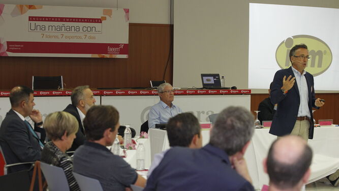 El presidente de IDM, Ángel Barranco, protagonizó ayer la quinta sesión de 'Una mañana con...' de Faeem.