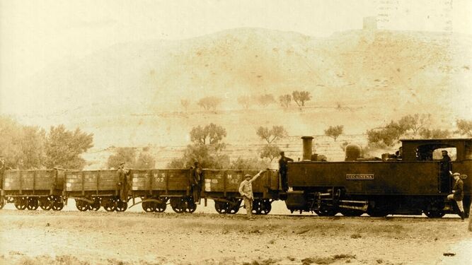 Fotografía de un tren antiguo.