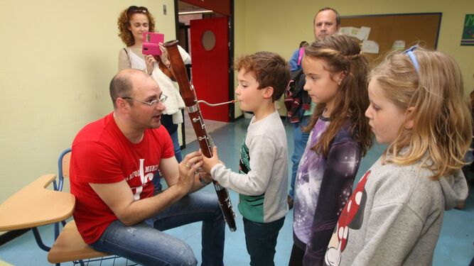 El Conservatorio de Música abre sus puertas para mostrar los instrumentos