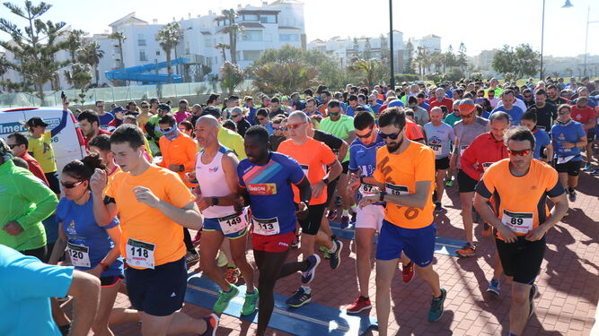 Más de 500 corredores participaron en la I Carrera Solidaria de ALTEA