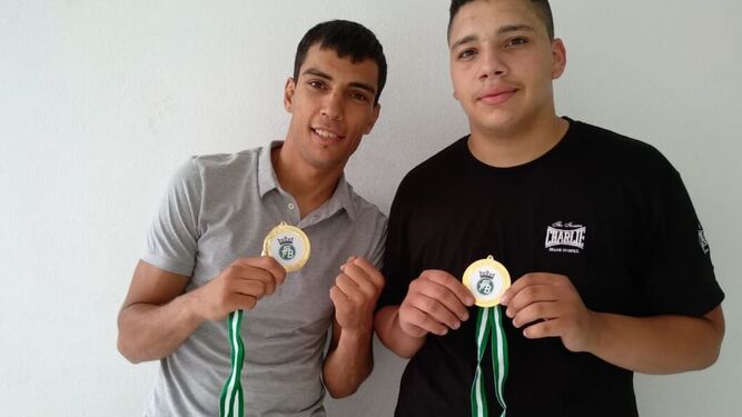 Tres oros, una plata y bronce para el Club Almería Boxing