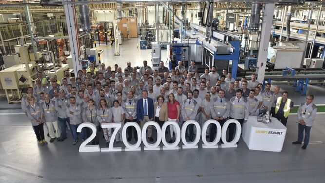 Celebración por la fabricación de 27 millones de cajas de velocidades en Sevilla.