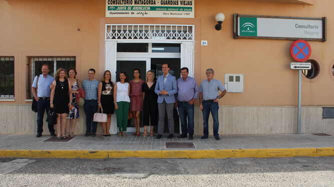 El delegado de Salud, José María Martín, visitó las instalaciones del centro de salud