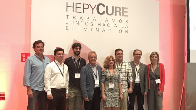 Participantes de la jornada ‘Hepycure: Trabajamos juntos hacia la eliminación’, organizada por Gilead Sciences.