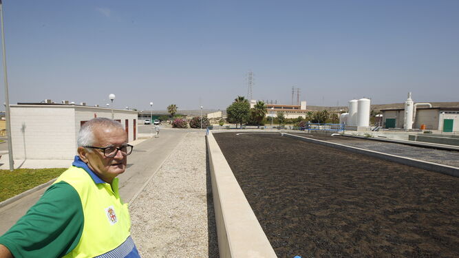 Almería, pionera mundial, en lograr en una depuradora energía y algas fertilizantes