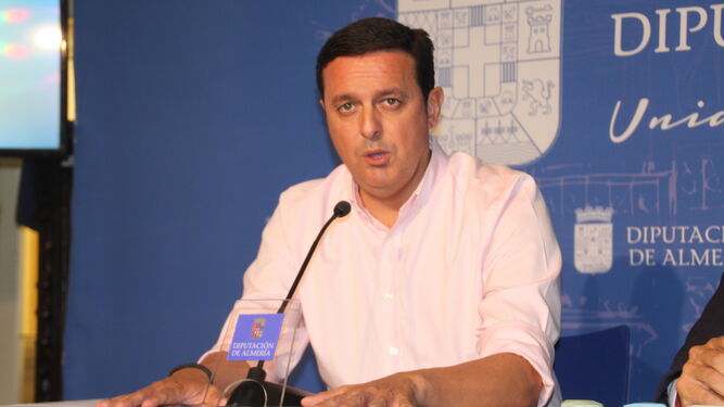 Javier Aureliano García dirige el Servicio Provincial de Turismo.