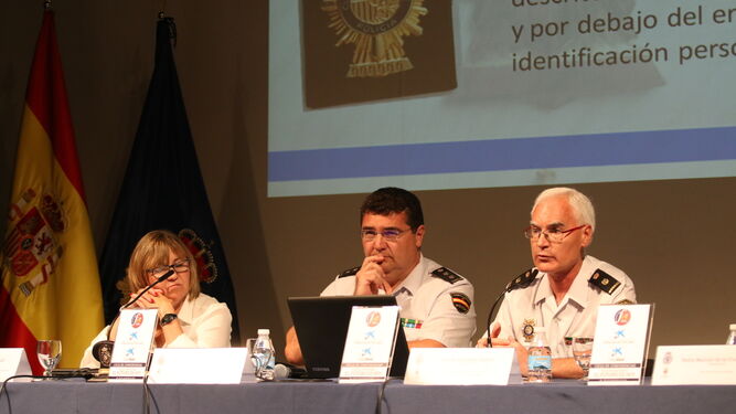 El inspector jefe Antonio González abordó la organización y forma de acceso.