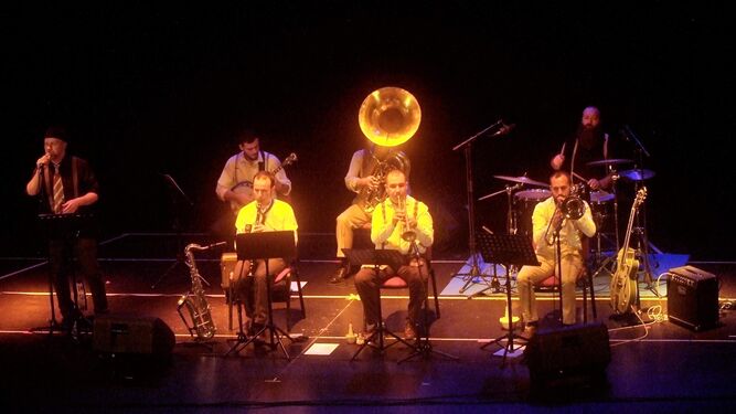 Actuación de Old South Brass Band en la Escuela de Música de Roquetas de Mar.