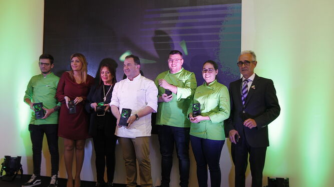 La concejala Carolina Lafita y el chef Martín Berasategui, entre los premiados por la multinacional semillera Sakata en Fruit Attraction.