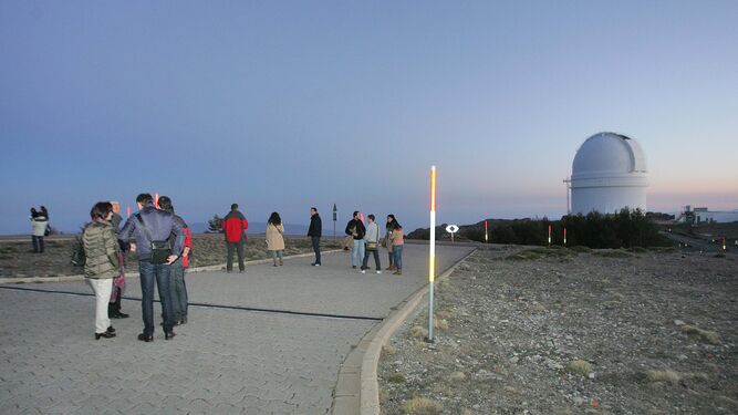 Una de las visitas guiadas del Observatorio Astrofísico de Calar Alto.