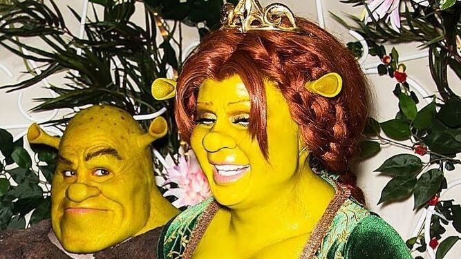 Heidi Klum es la reina de Halloween y lo sabe. Este a&ntilde;o ha llevado su status a otro nivel con este disfraz de la Princesa Fiona de 'Shrek'.