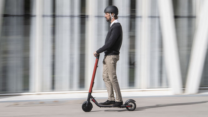 Seat se suma a la moda de los patinetes eléctricos para competir en la movilidad urbana