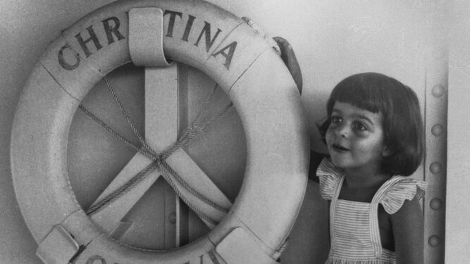 Christina, durante su infancia en un navío de su padre.