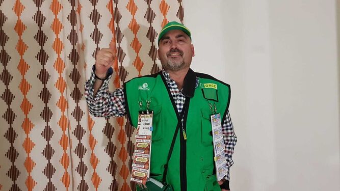 Juan Antonio Fernández vende cupones en Los Gallardos y Garrucha