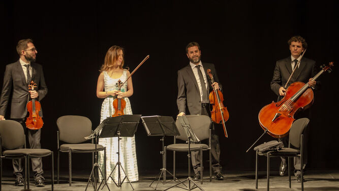 Miembros del Cuarteto Granada en el Teatro Apolo