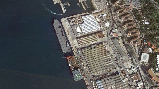 La base naval de Gibraltar, desde el aire.
