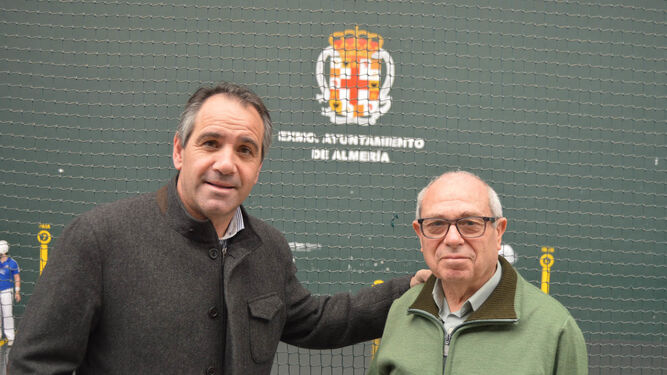 Juanjo Segura, concejal de deportes capitalino, junto a Antonio Soler, presidente del C.P. Almería