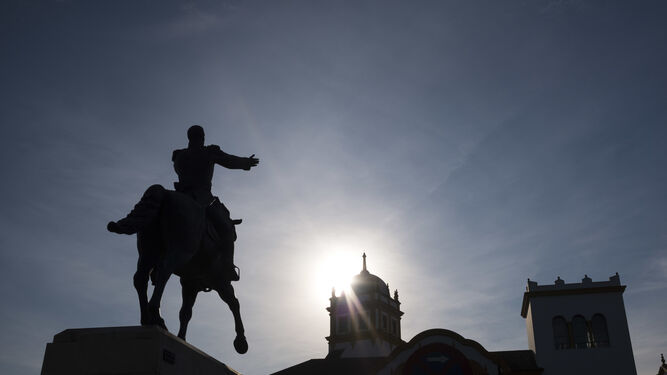 El monumento a Simón Bolívar en el Paseo de las Delicias.
